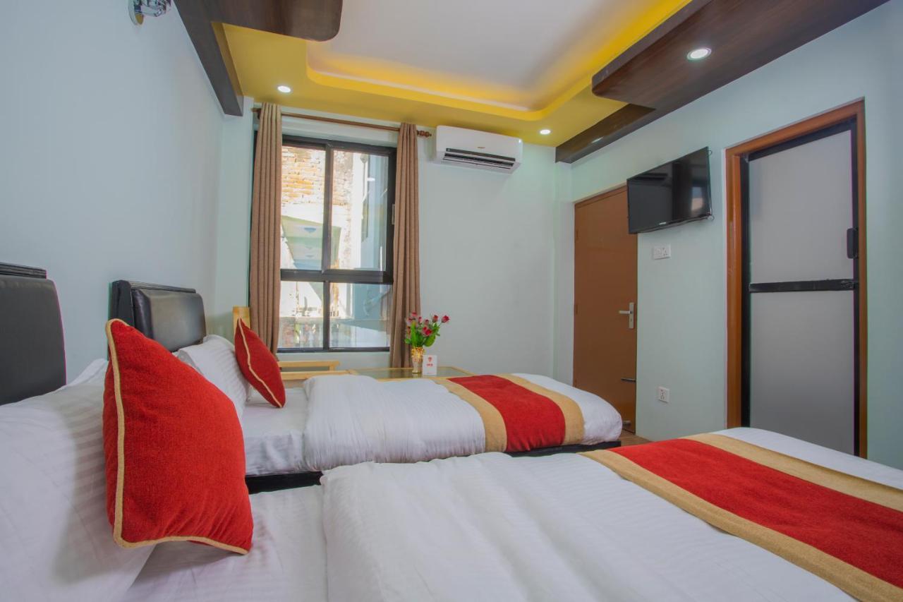 Oyo 260 Hotel Cultural Inn Катманду Екстериор снимка